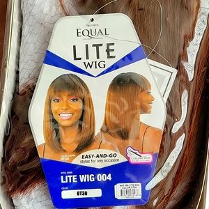 Freetress Equal Lite Wig in style Lite Wig 004, Color OT30
